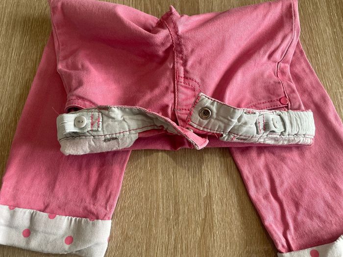 Pantalon rose 🍬 - photo numéro 3