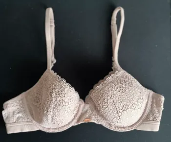 SG beige à armatures