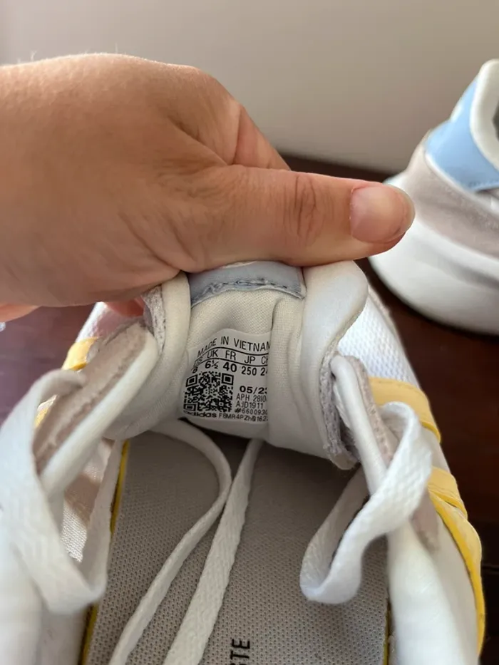 Baskets Adidas 40 - photo numéro 7