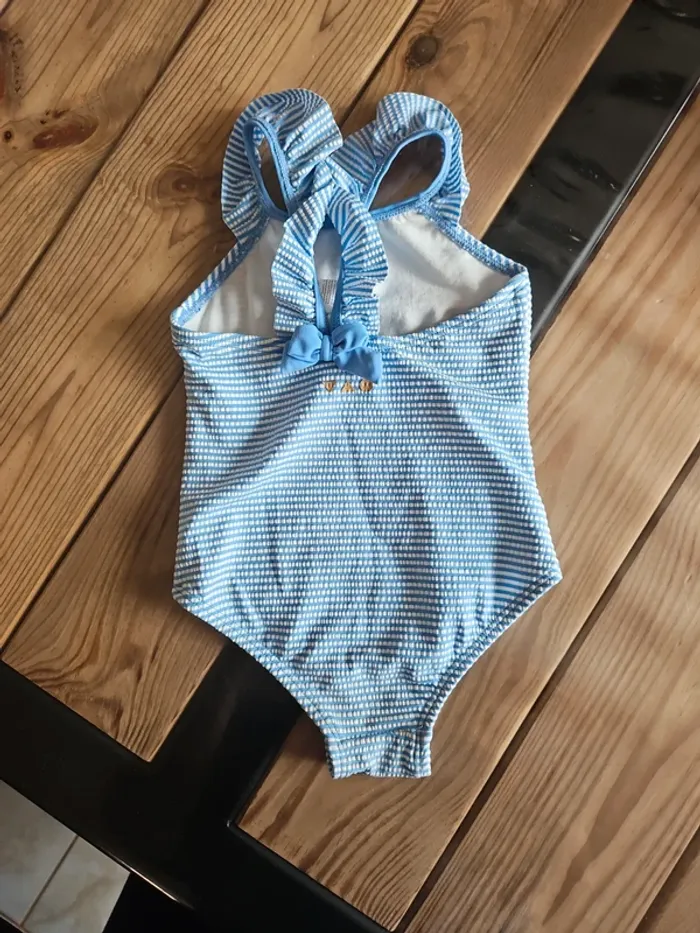 Maillot de bain - photo numéro 4