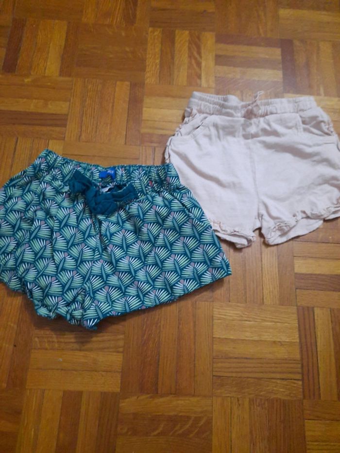 Lot 2 short 4 ans okaïdi et autre
