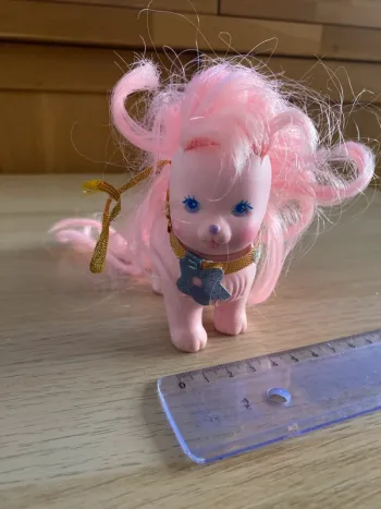 Jouet figurine chat dame boucleline Lovely locks 1986 cat frivoline silky pup