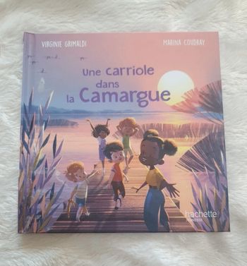 Livre une carriole dans la camargue mcdonald's
