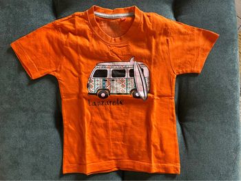 TEE shirt lanzarote 2 ans neuf