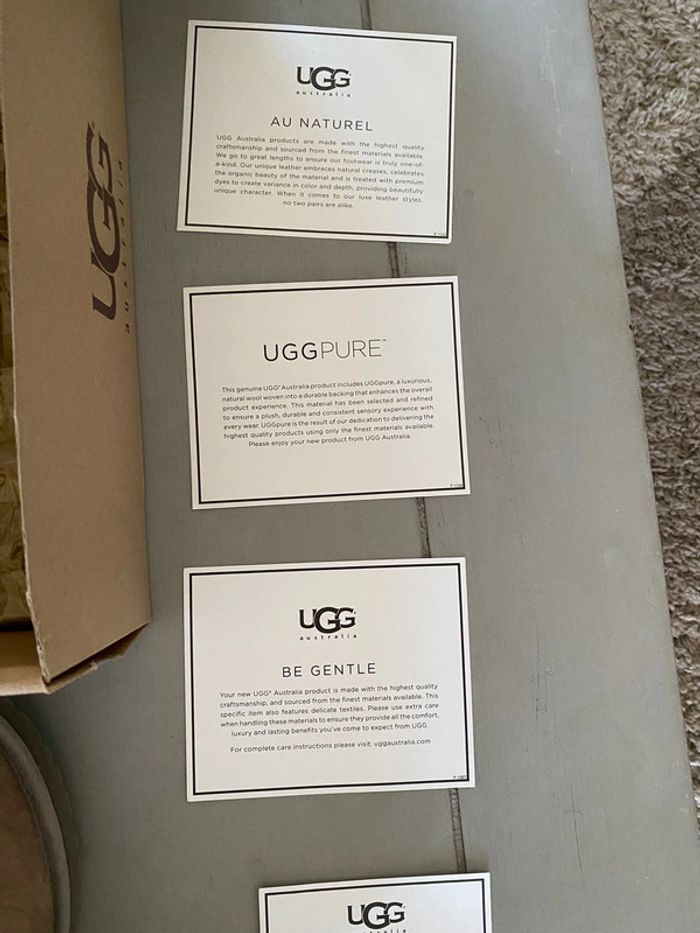Mini UGG Swarovski taille 37 - photo numéro 15