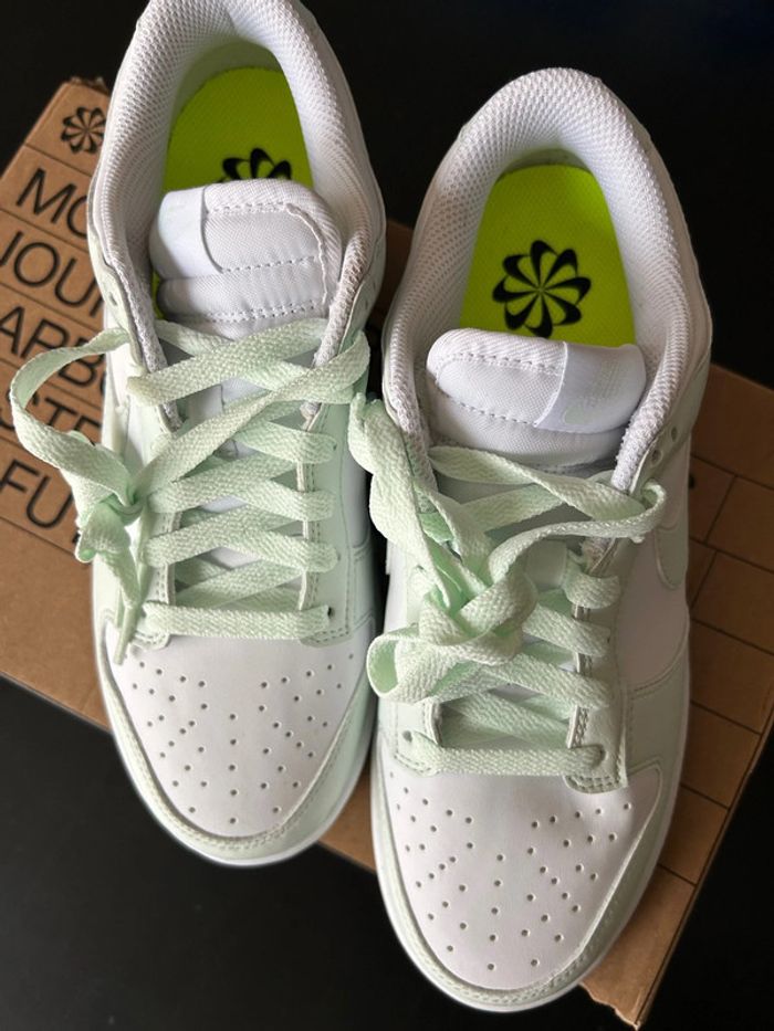 Nike Dunk low mint next nature 38,5 neuves - photo numéro 2
