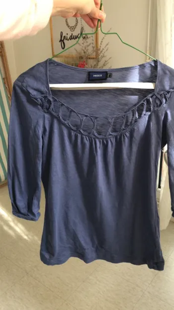 Top bleu tressage au décolleté coton T40