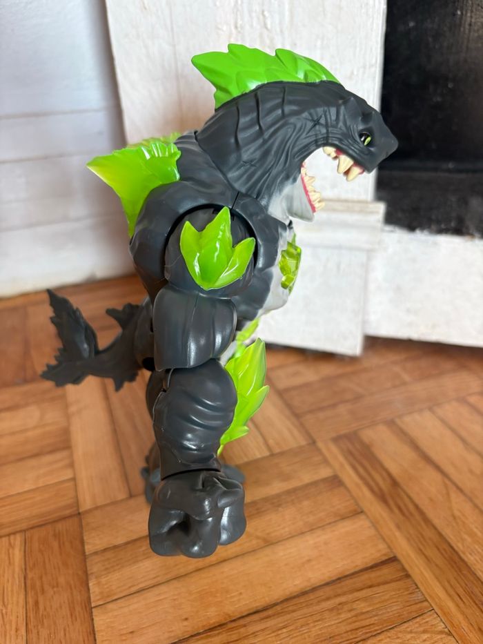 Figurine Mégashark Beast Lab