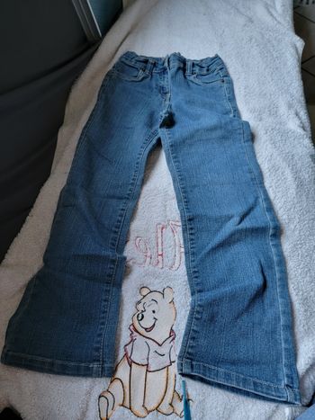 Lot jean plus pull 8 ans fille