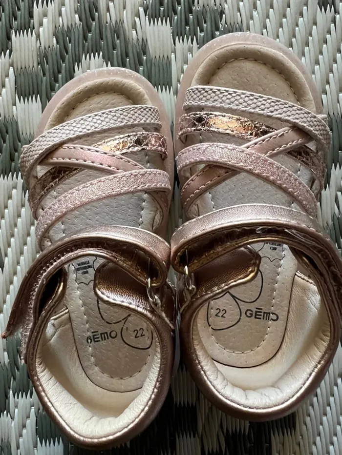 Sandales fille taille 22 - photo numéro 6