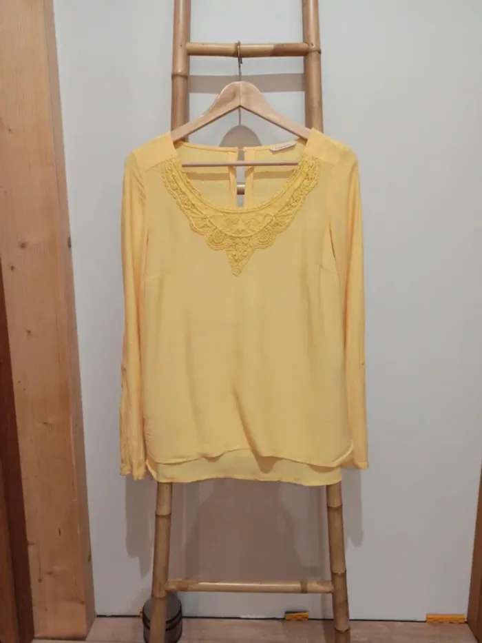 Blouse - photo numéro 2