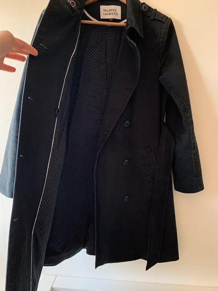 Trench noir Galeries Lafayette - photo numéro 6