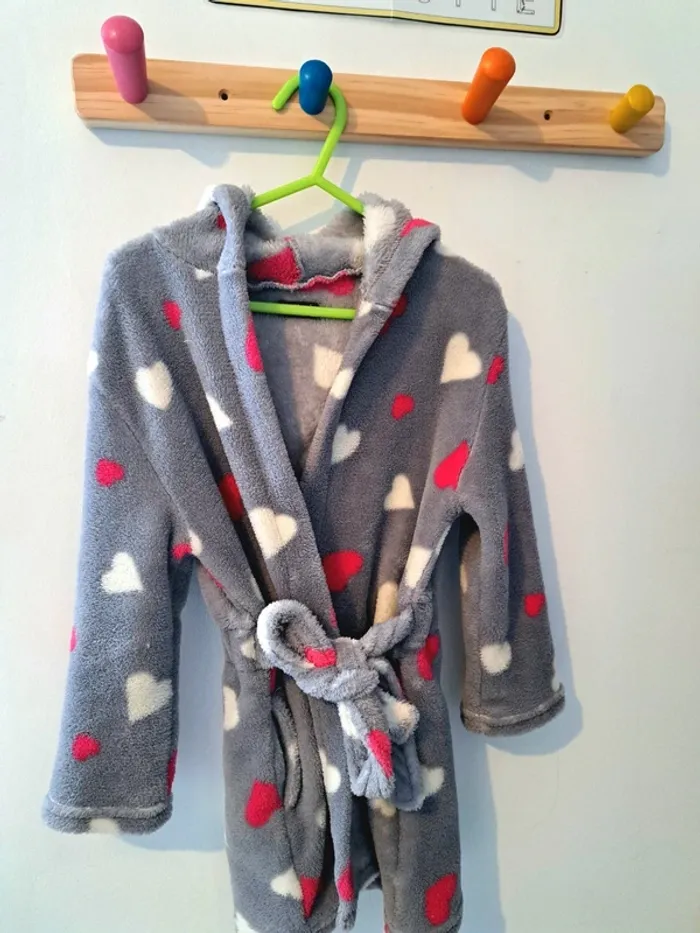 Robe de chambre fille cœur 4 ans