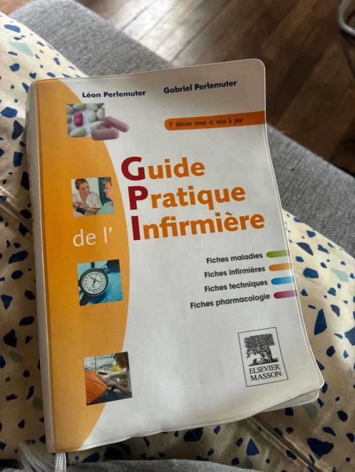 Guide pratique de l’ infirmière - photo numéro 3