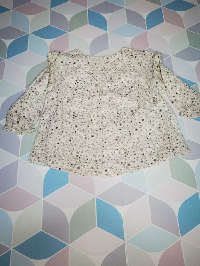 D3838 - blouse fille 9 mois