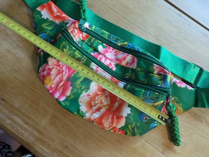 Sac banane fleuri vert – festival, voyage, sport, pratique, tendance - photo numéro 9