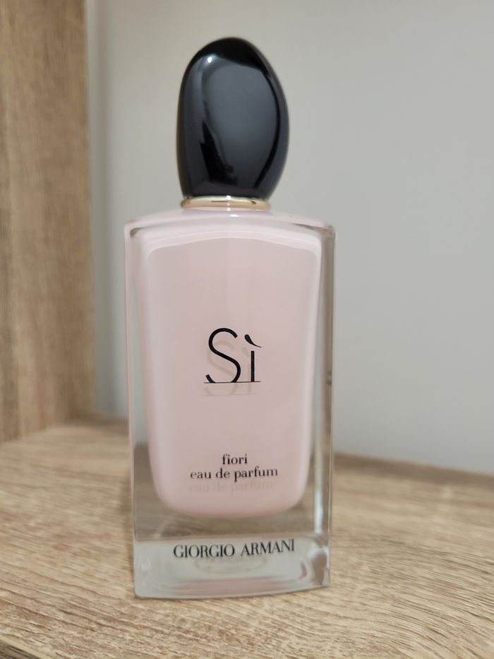 Si "Fiori" Armani 100ML - photo numéro 3
