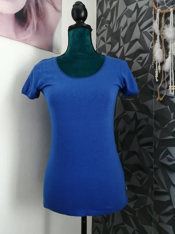 Tee-shirt bleu électrique imprimé cerises dans le dos / le temps des cerises / (XS) - photo numéro 2
