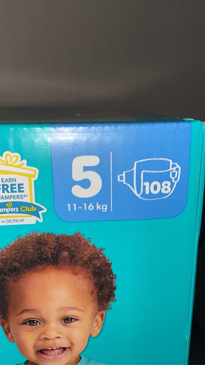 2 pack XXL de couches Pampers taille 5 - photo numéro 2