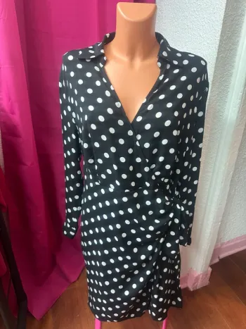 Robe portefeuille à pois taille 46 Kiabi