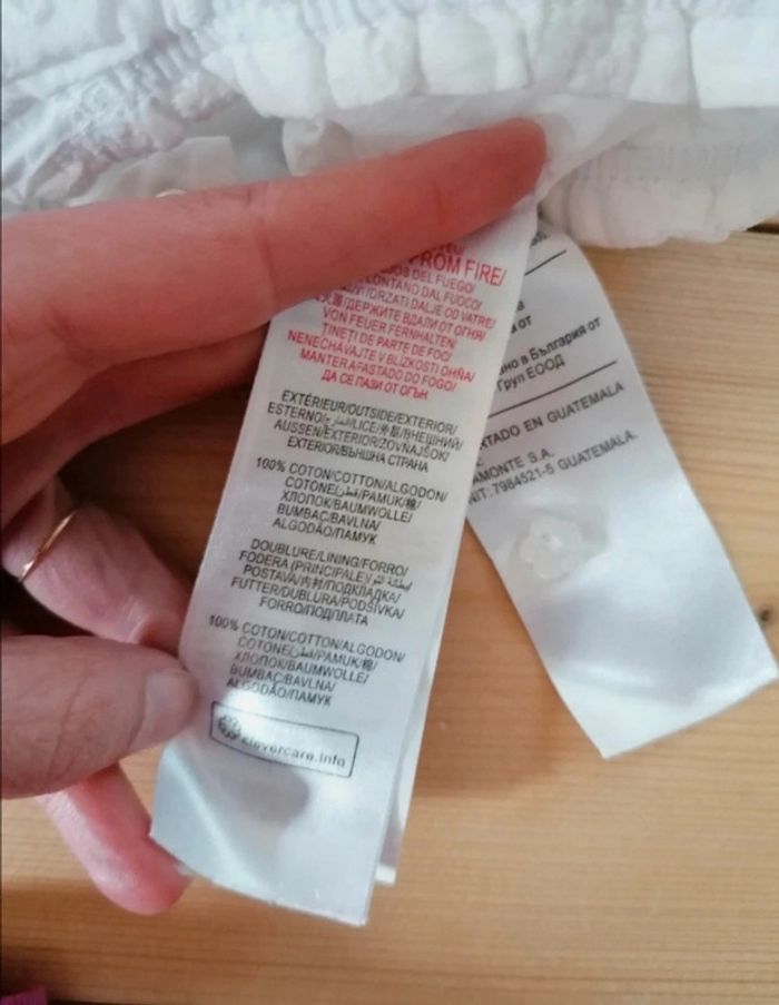 Barboteuse en coton brodé neuve 9mois - photo numéro 6