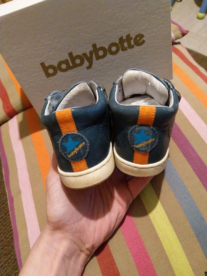 Chaussures/baskets/bottillons Babybotte pointure 22 - photo numéro 4