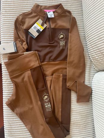 Ensemble Nike legging crop top