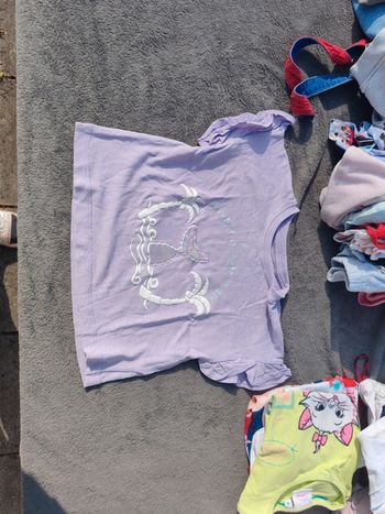 Haut manches courtes sirene taille 3.4 ans