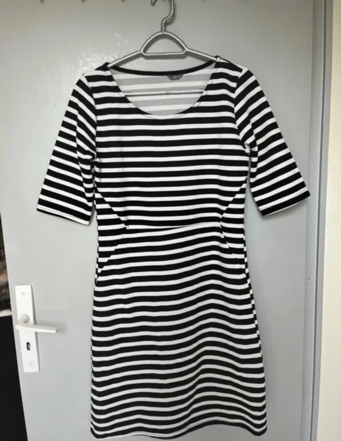 Robe à rayures