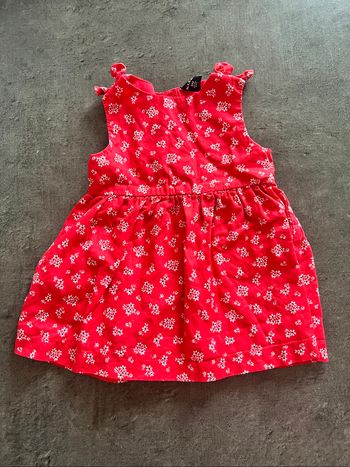Robe rouge