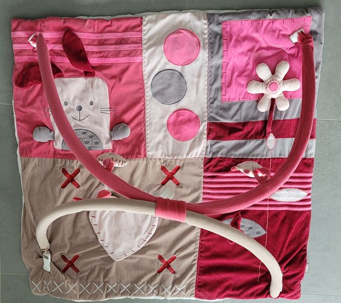 Tapis d'éveil bébé 9 - photo numéro 2
