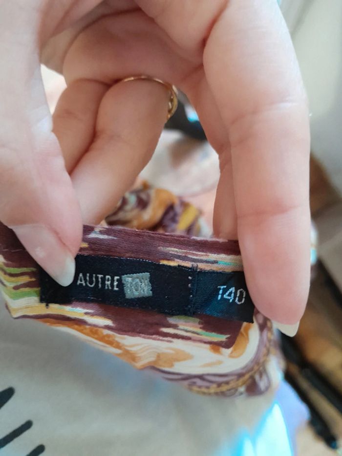Blouse à motif colorés taille 40 fluide été decolté - photo numéro 8