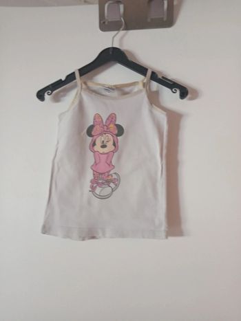 Joli top Minnie. 2 ans