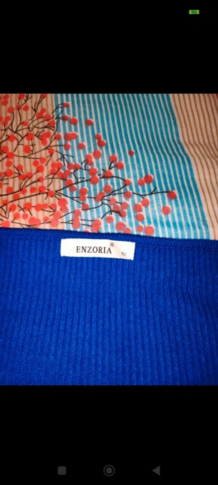 Pull neuf Enzoria taille unique - photo numéro 5