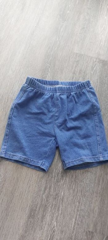 Short 18 mois