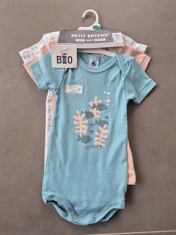 Lot bodies petit bateau