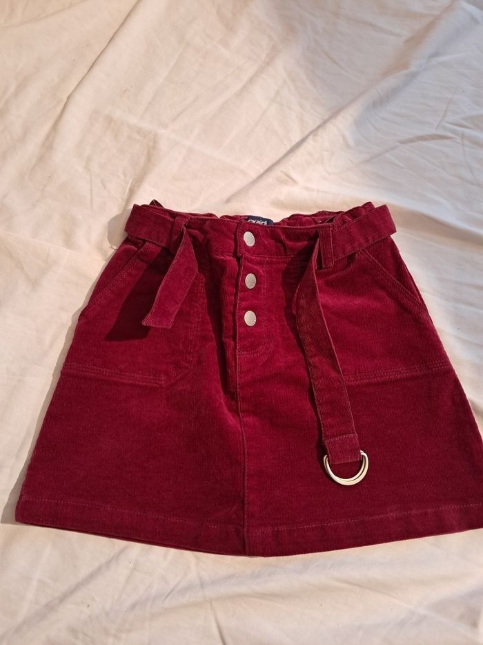 Lot de jupes, robes ensembles 6ans neuf - photo numéro 2