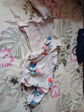 Pull tape à l œil 6 mois