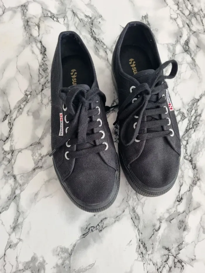 Basket Superga a plate-forme noir - photo numéro 3
