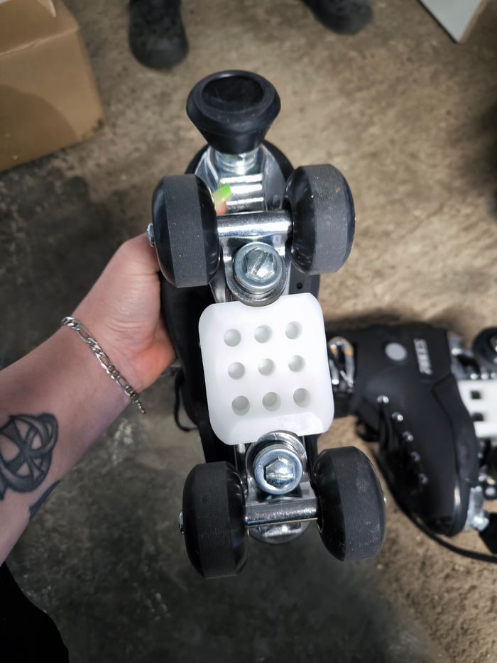 Rollers quad skatepark - photo numéro 2