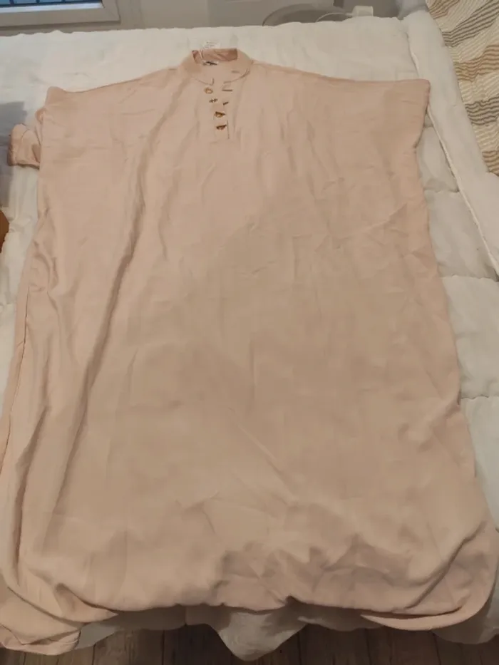 Robe beige
