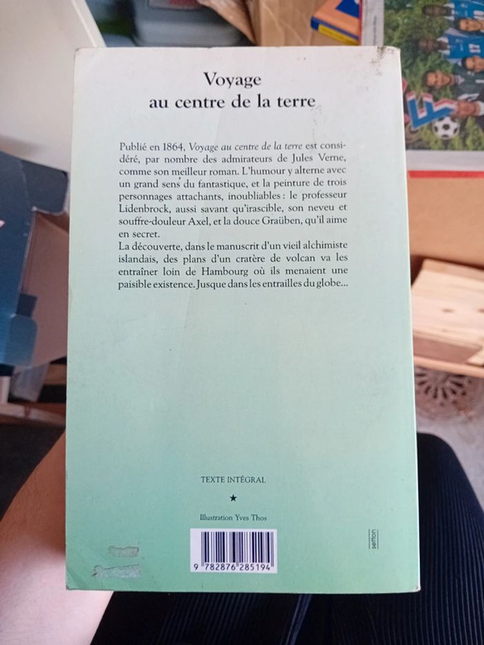 Jules Verne : voyage au centre de la terre - photo numéro 2