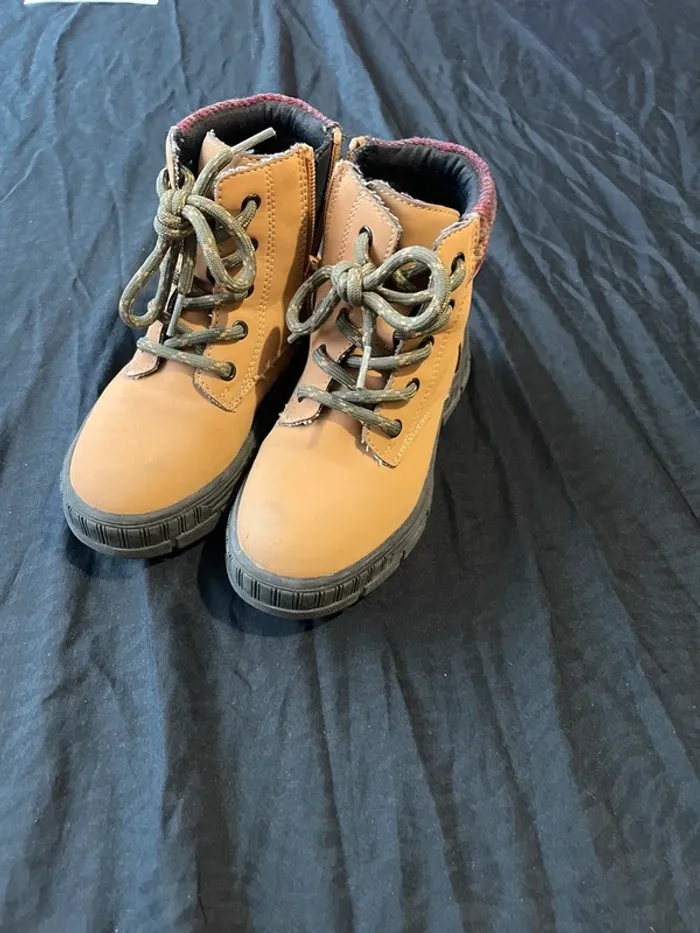 Chaussures montantes - photo numéro 2