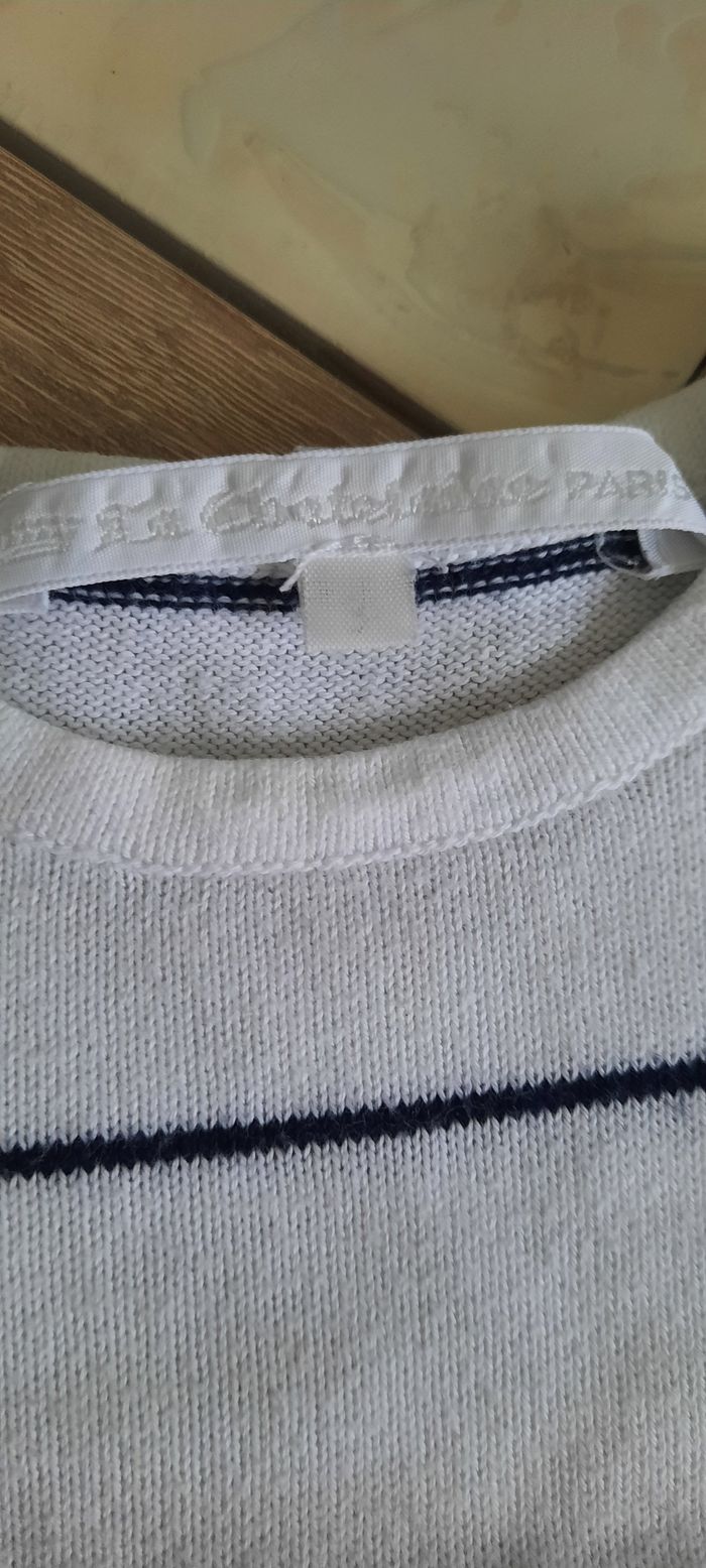 Pull blanc rayé bleu marine - photo numéro 3