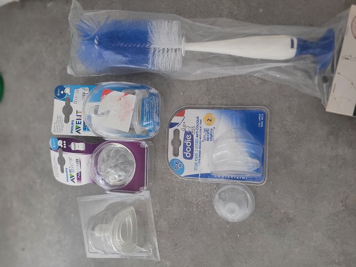 Lot biberons - photo numéro 4