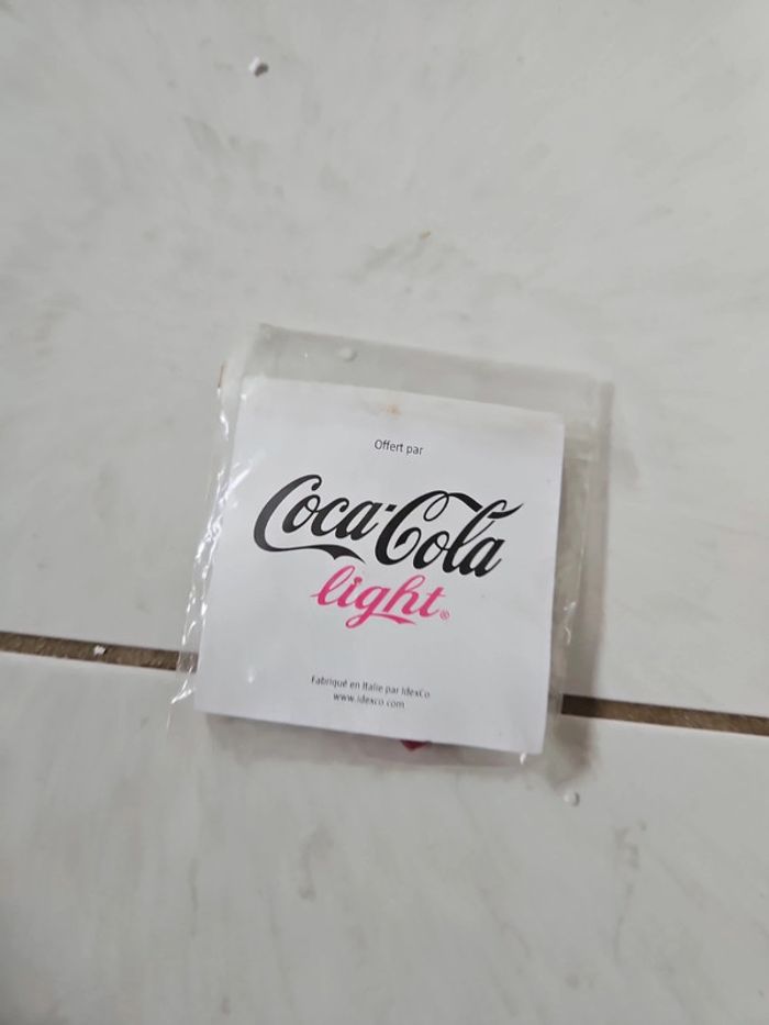 Porte clé coca cola Neuf AB Q - photo numéro 4