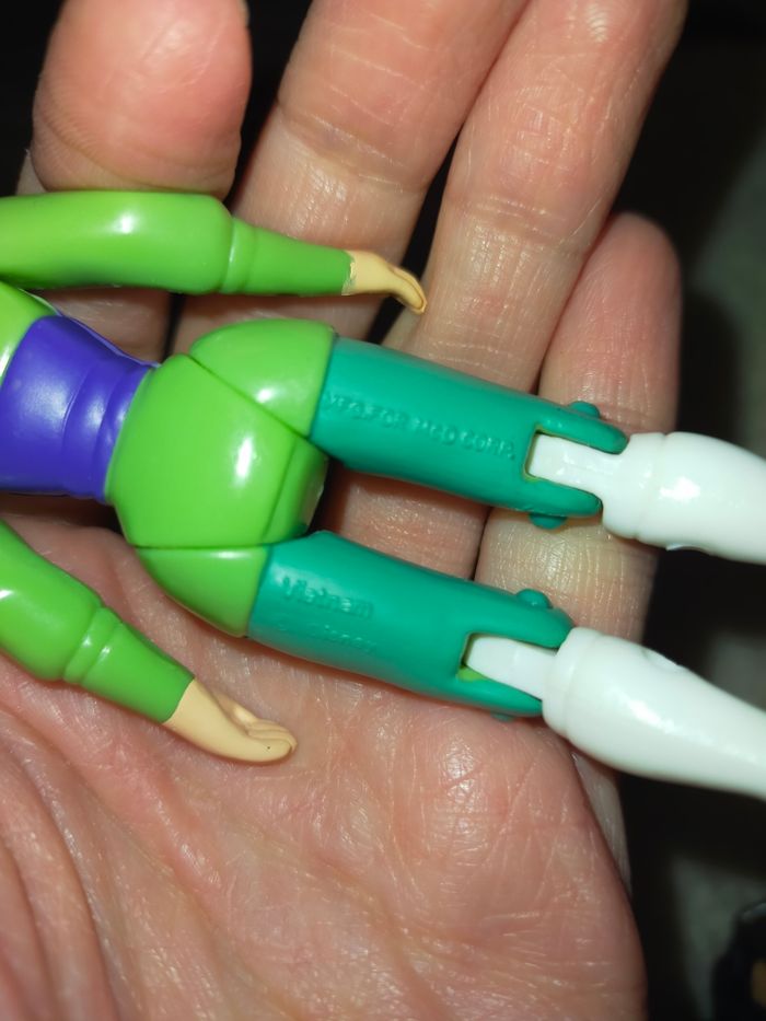 Lot figurines vintage Pocahontas chap Mei etc - photo numéro 4