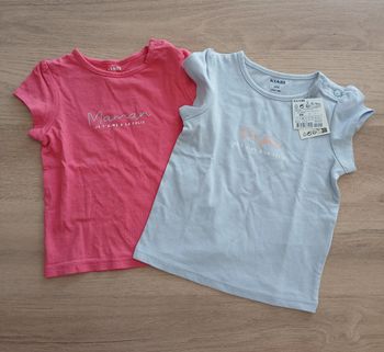 Lot de 2 T-shirt - taille 6 mois