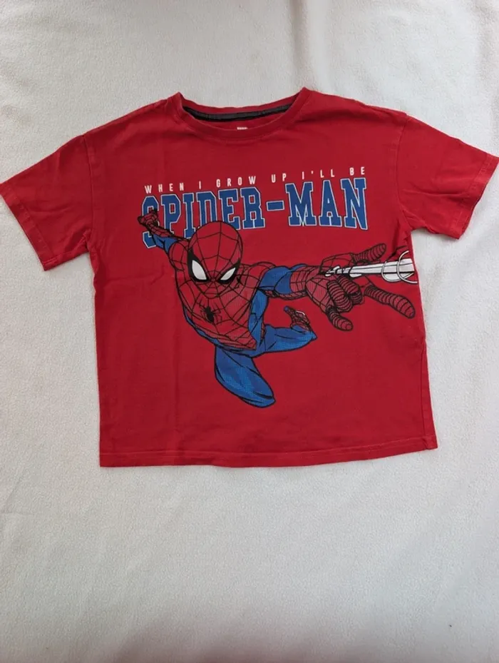 Tee-shirt spiderman 8 ans