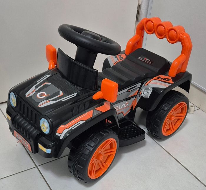 Voiture électrique bébé 2 ans